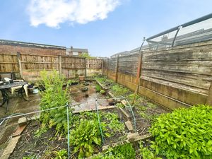 Photo 5- click for photo gallery